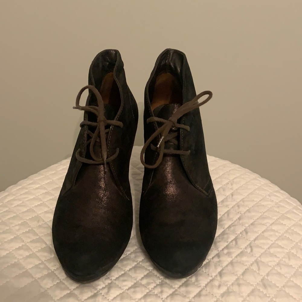 Bronze Suede Booties by Paul Green. 3 inch heel, size 8.
